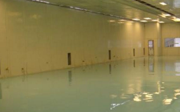 城东自流平环氧地坪中涂