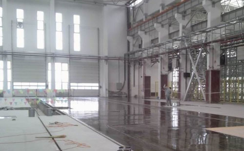 城东通用环氧地坪中涂